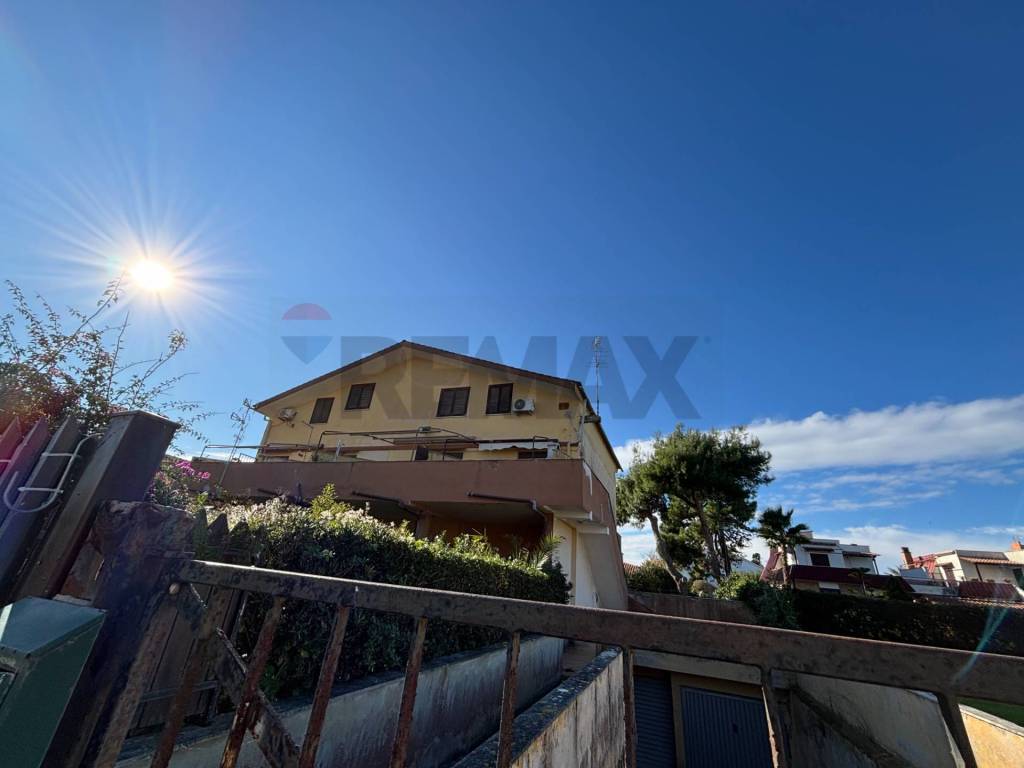 Casa indipendente a Ardea in delle alghe marine, 67 - Foto 3