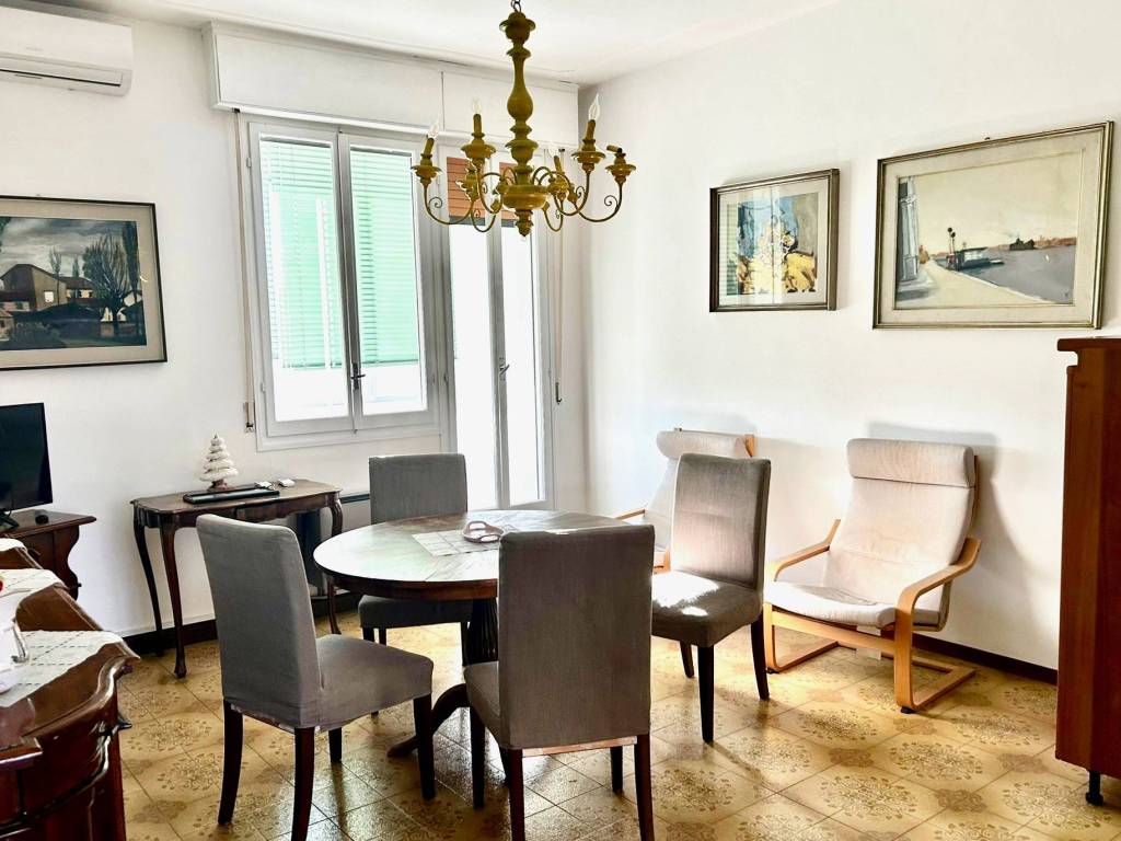 Appartamento a Ferrara in Via Generale Ugo Malagù - Foto 2