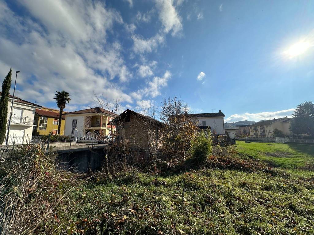 Rustico / casale a Canelli in Via Avvocato Giuseppe Saracco - Foto 4