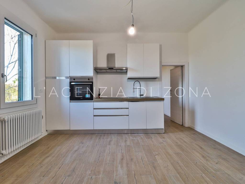 Appartamento a Bologna in Via Amilcare Bortolotti - Foto 3