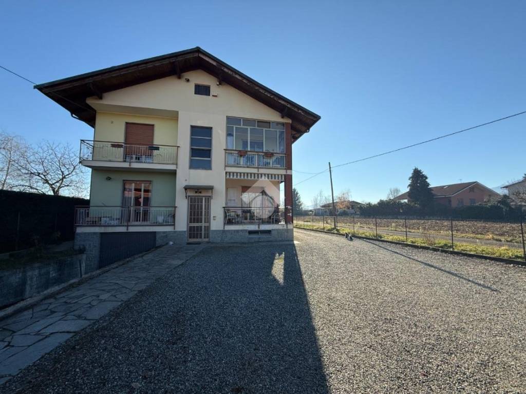 Villa a Bricherasio in Stradale Cappella Merli, 56 - Foto 3