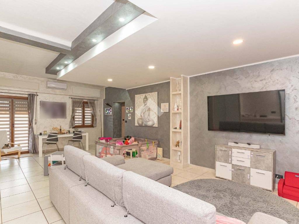 Appartamento a Ciriè in Via stura, 9 - Foto 2