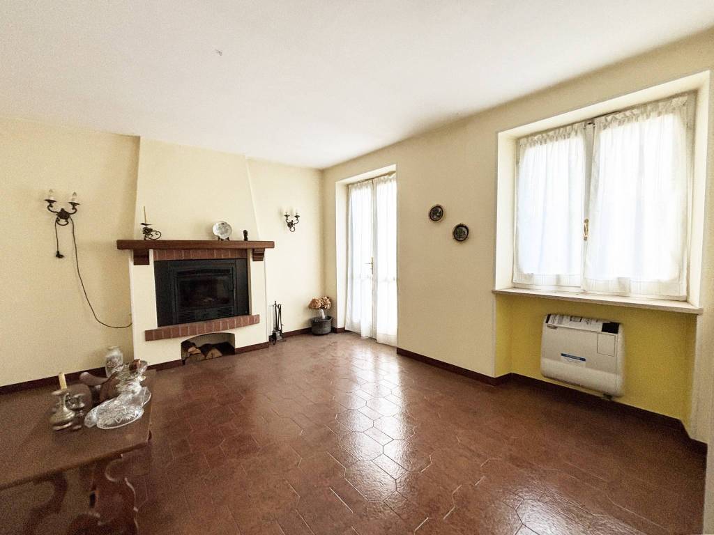 Casa indipendente a Santhià in Via Quartiere, 6 - Foto 4