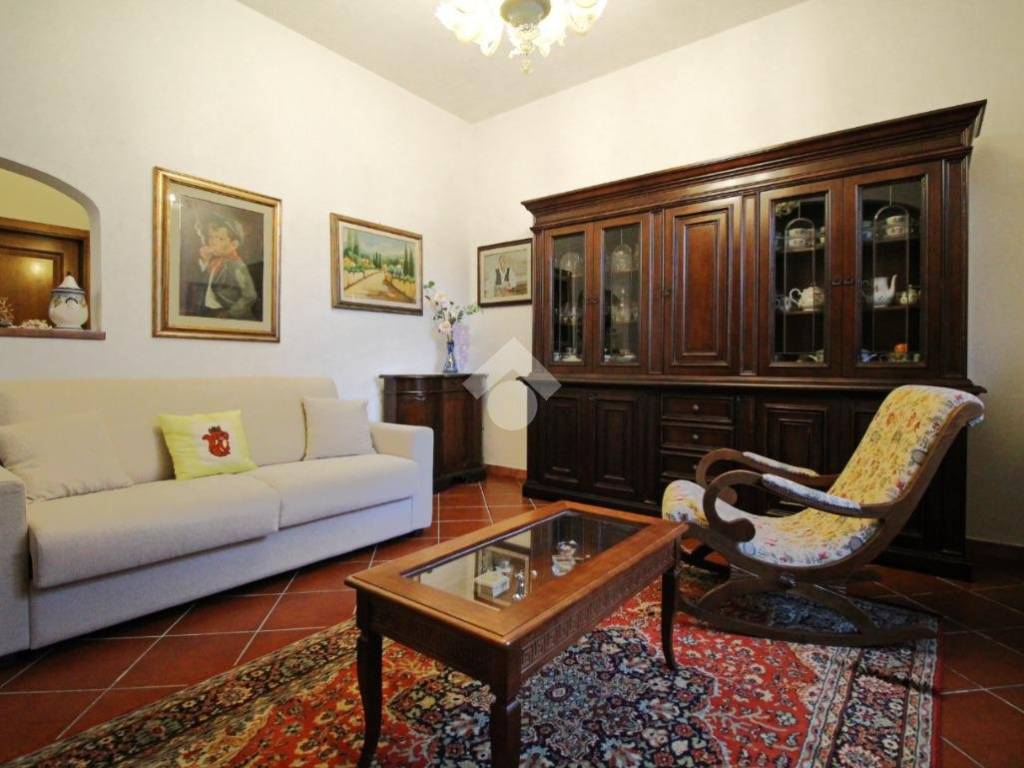 Appartamento a Prato in VIA COSTANZA CEPPERELLI - Foto 4