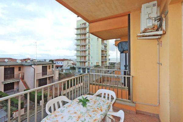 Appartamento a Comacchio in Via Cima Brenta - Foto 2