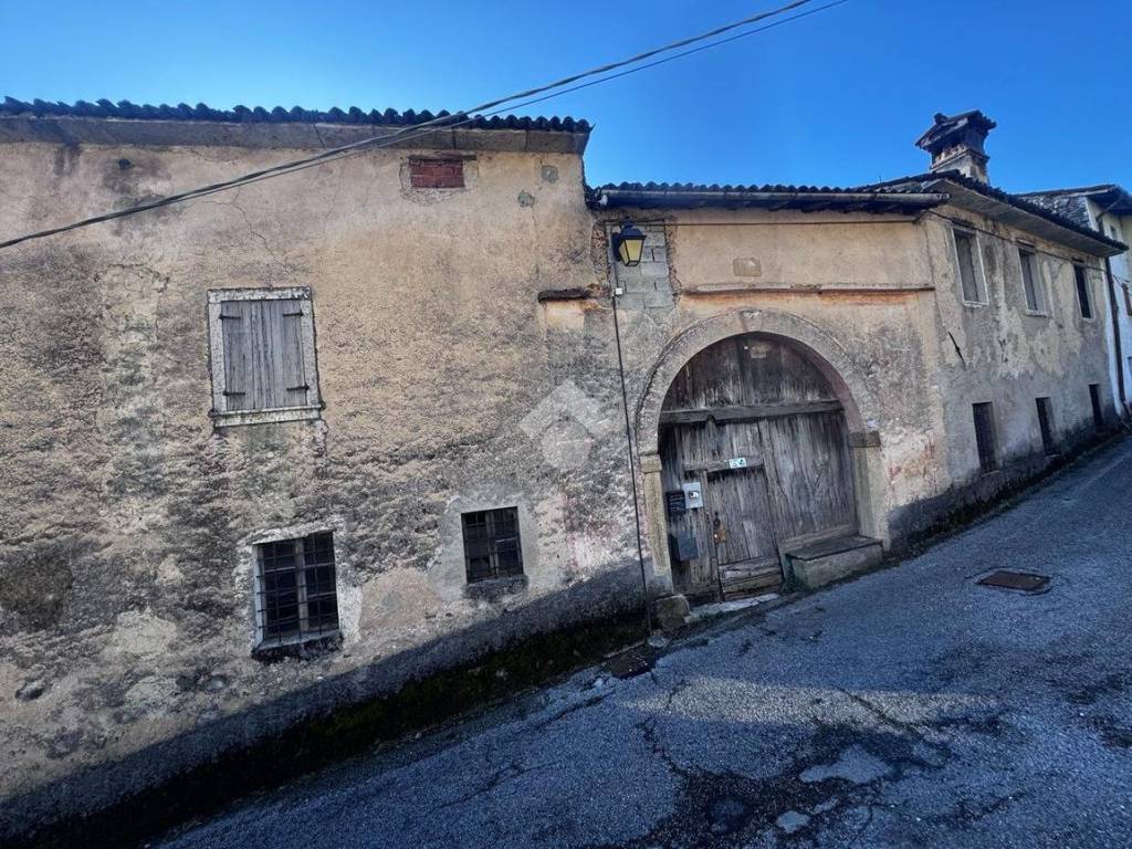 Casa indipendente a Schio in Contrà Pornaro, 11 - Foto 2