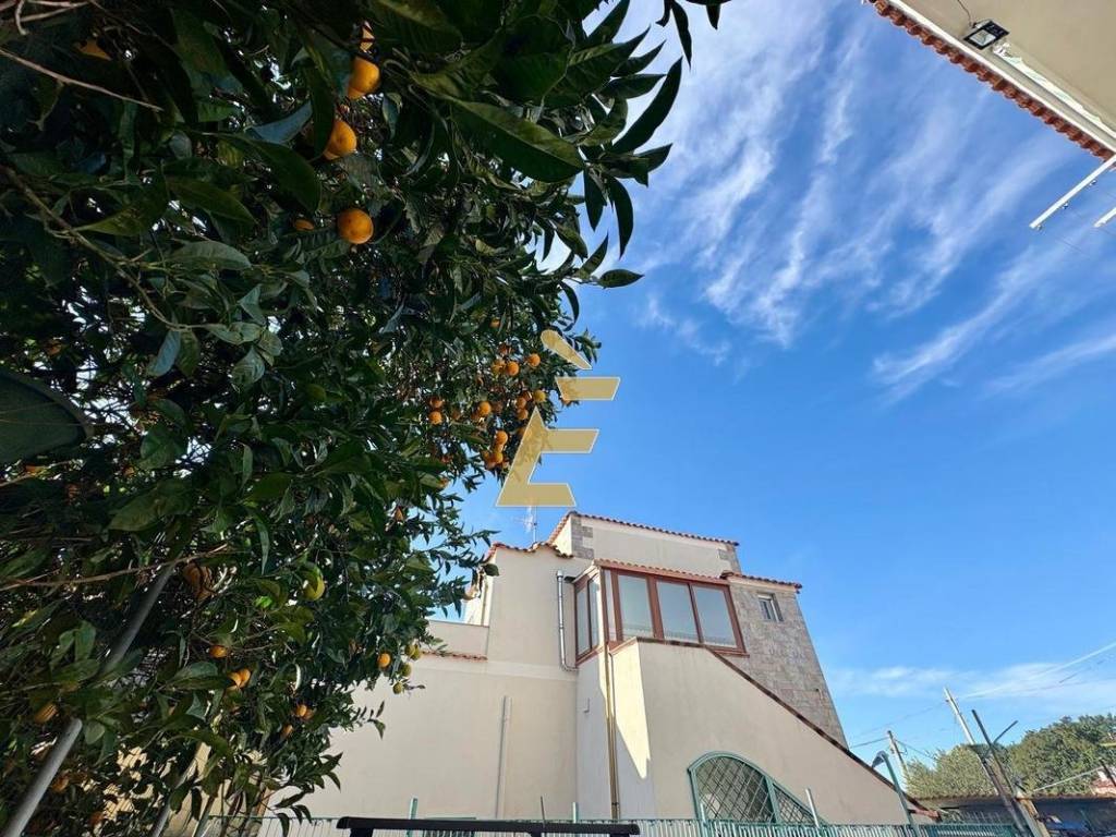 Villa a Torre del greco in Via Ruggiero - Foto 2
