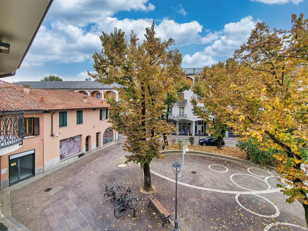 Appartamento a Cernusco sul naviglio in Piazza Gavazzi, 17 - Foto 2