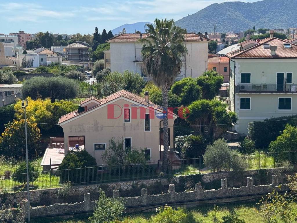Villa a Loano in Viale della Rimembranza - Foto 3