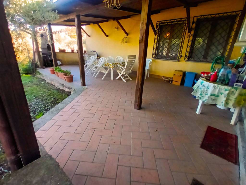 Casa indipendente a Soriano nel cimino in Contrada Madonna di Loreto - Foto 2