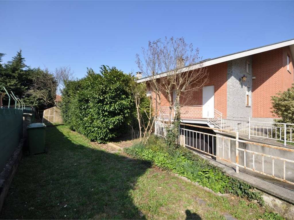 Villa a San gillio in Via alfieri, 49 - Foto 4