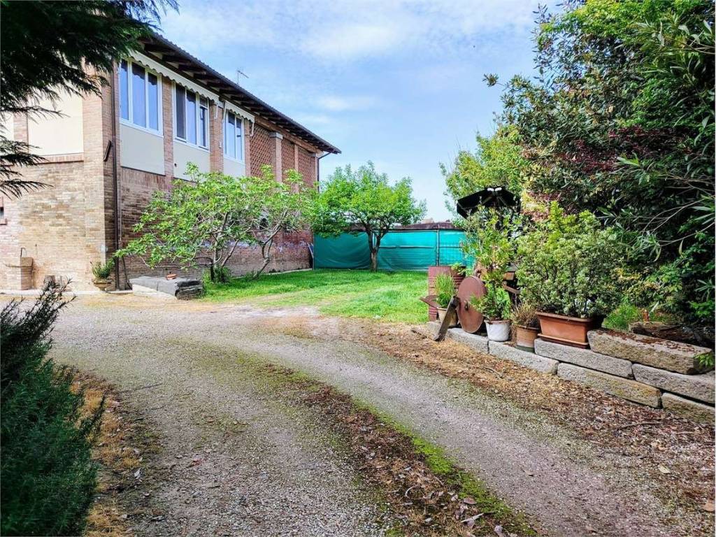 Casa indipendente a Cento - Foto 2