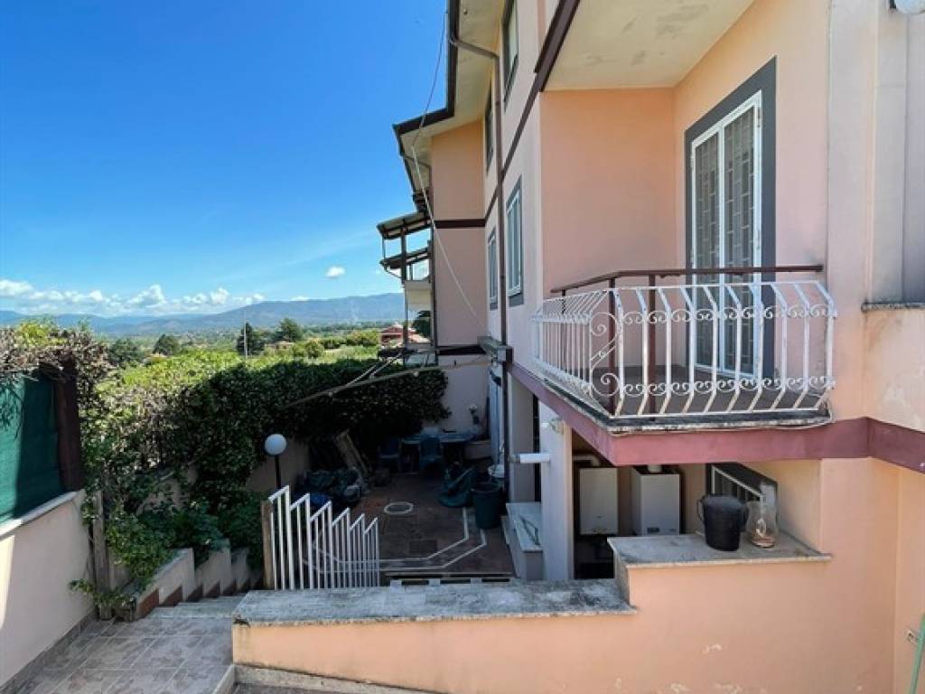 Villa a San cesareo in Via Col di Tenda - Foto 4