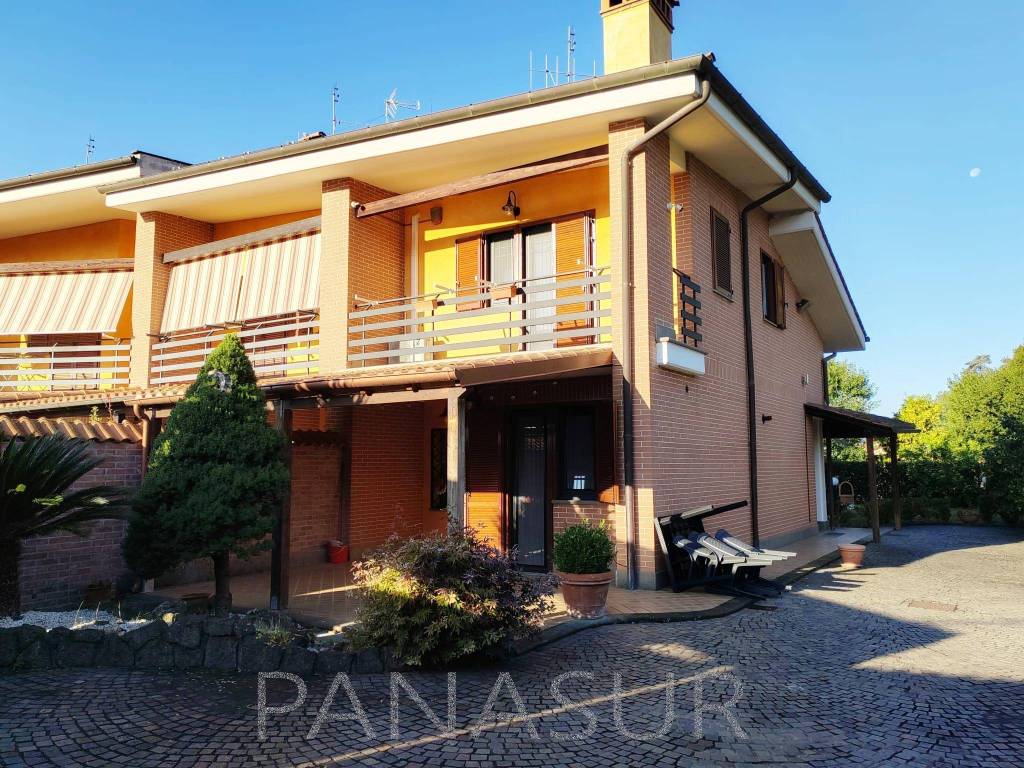 Villetta a schiera a Genzano di roma in Via Vigne Nuove - Foto 3