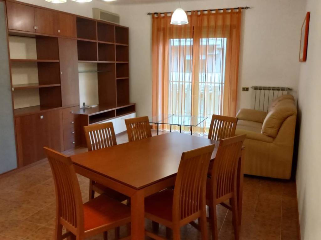 Appartamento a Monterotondo in Via Po, 40 - Foto 2