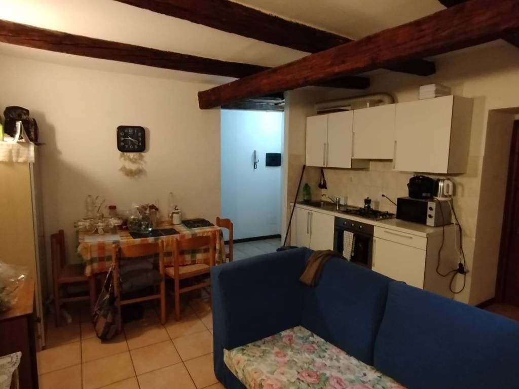 Appartamento a Verbania in Via Antonio Baiettini - Foto 2