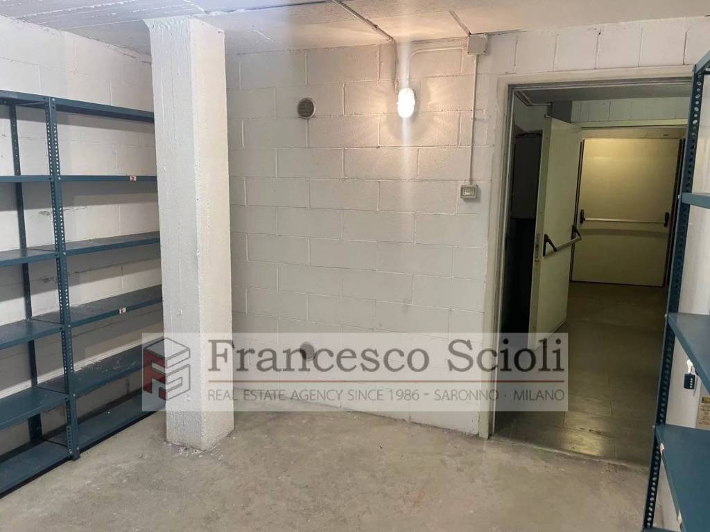 Immobile a Saronno in Via Vincenzo Monti, 16 - Foto 4
