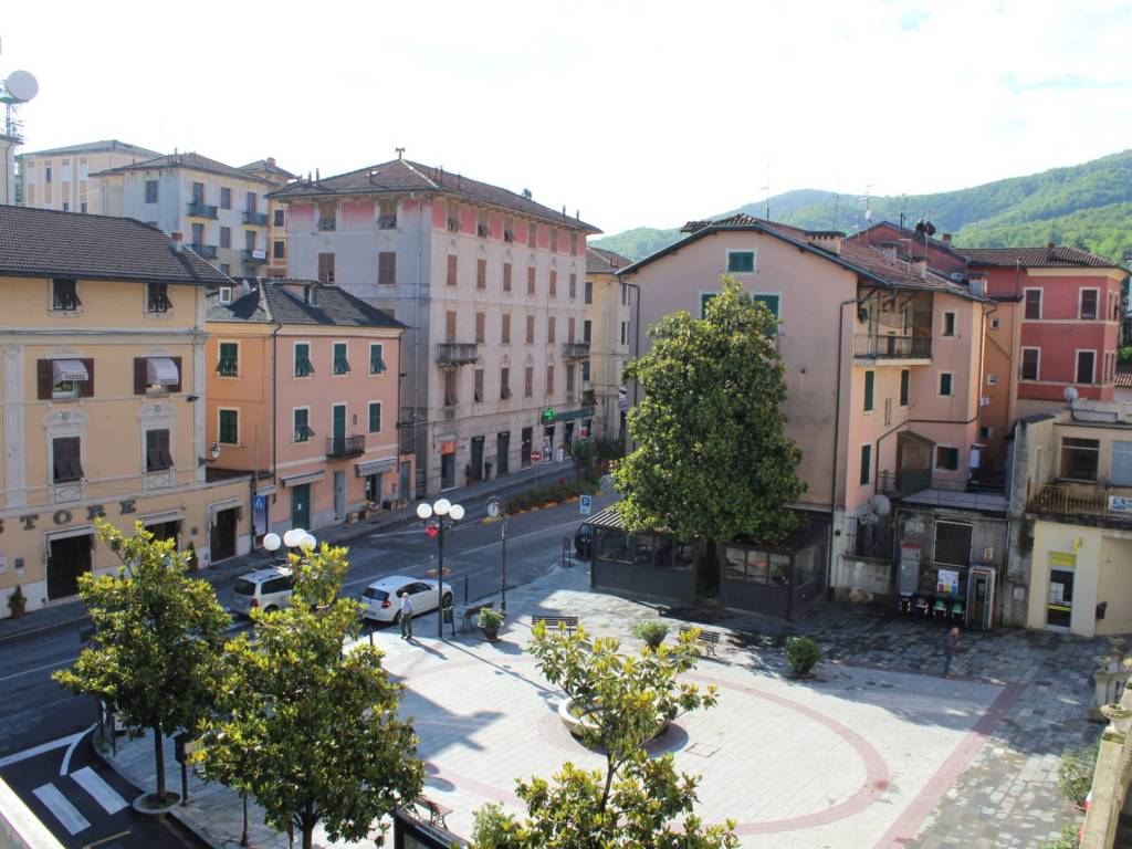Appartamento a Busalla in Piazza Enrico Macciò, 11 - Foto 3
