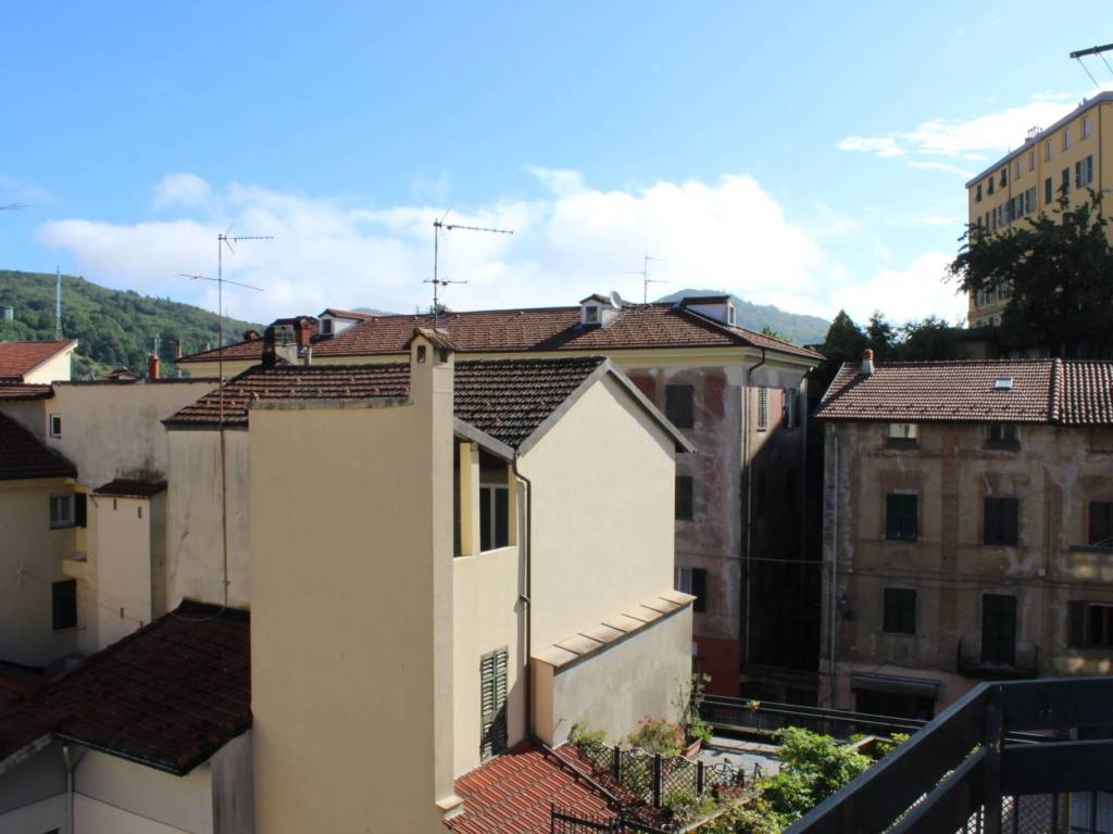 Appartamento a Busalla in Piazza Enrico Macciò, 11 - Foto 4