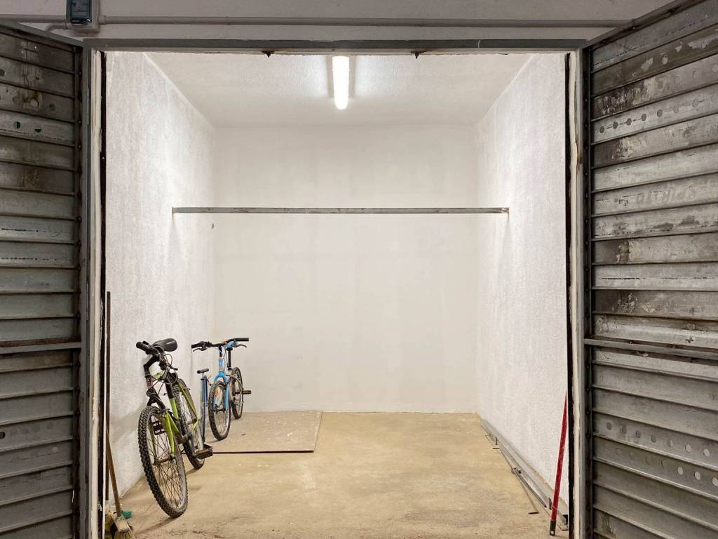 Box / garage a Borghetto santo spirito in Via Montevideo - Foto 5