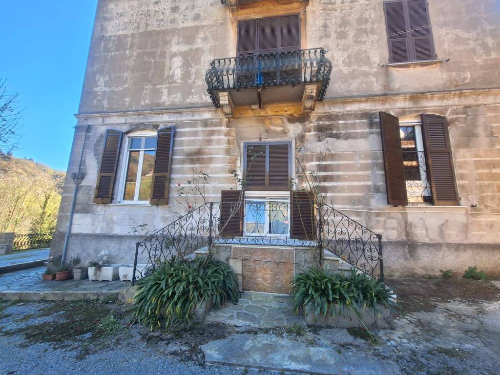 Appartamento a Mignanego in Via Croce Bianca - Foto 2