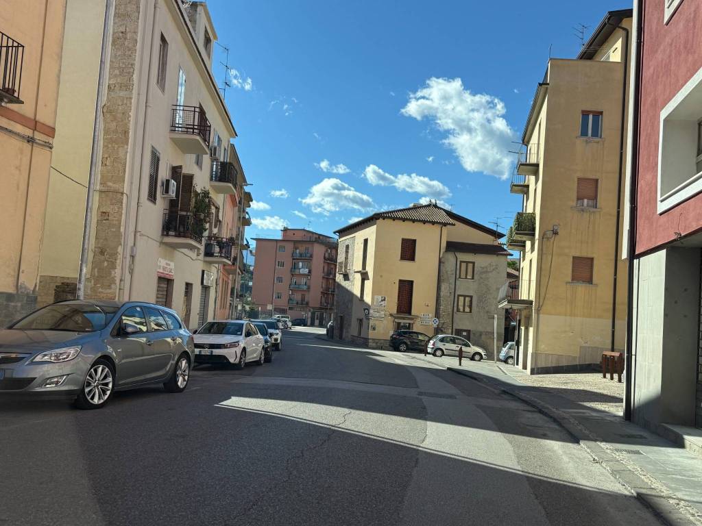 Appartamento a Benevento in Via Torre della Catena - Foto 3