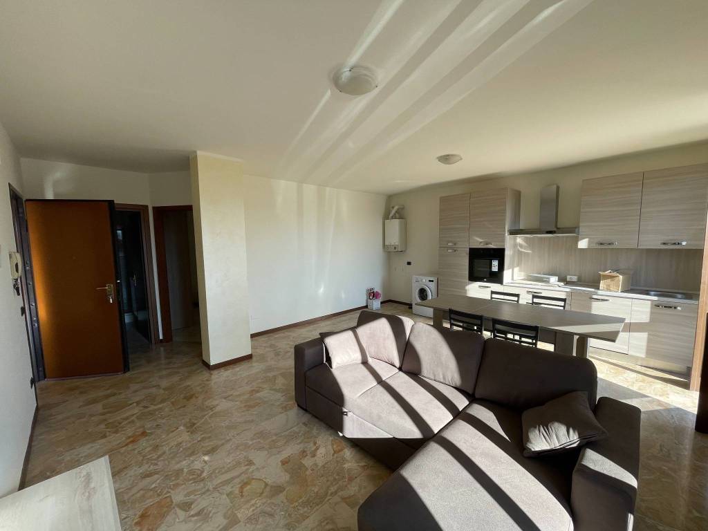 Appartamento a Sarnico in Via Cerro - Foto 2