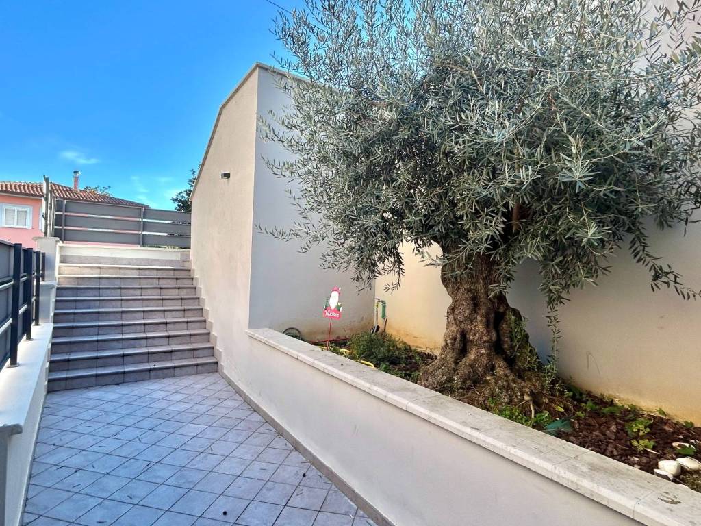 Appartamento a Ariccia in Via Giovanni XXIII - Foto 3