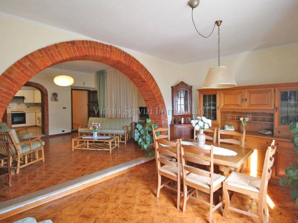 Appartamento a Sinalunga in Piazza Bartalini - Foto 3