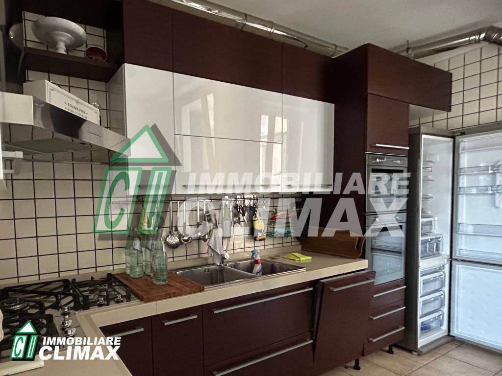 Appartamento a Caserta in Via Marcello Fonton, 4 - Foto 5