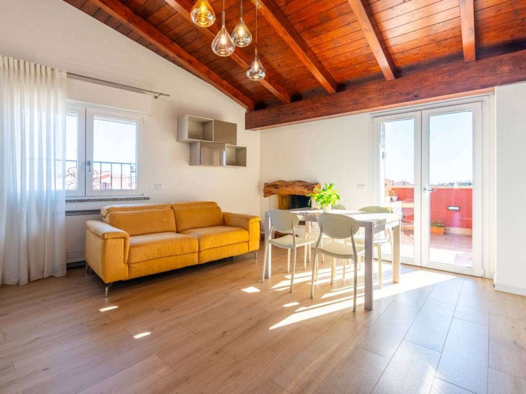 Appartamento a Assemini in Via Carloforte, 1B - Foto 2