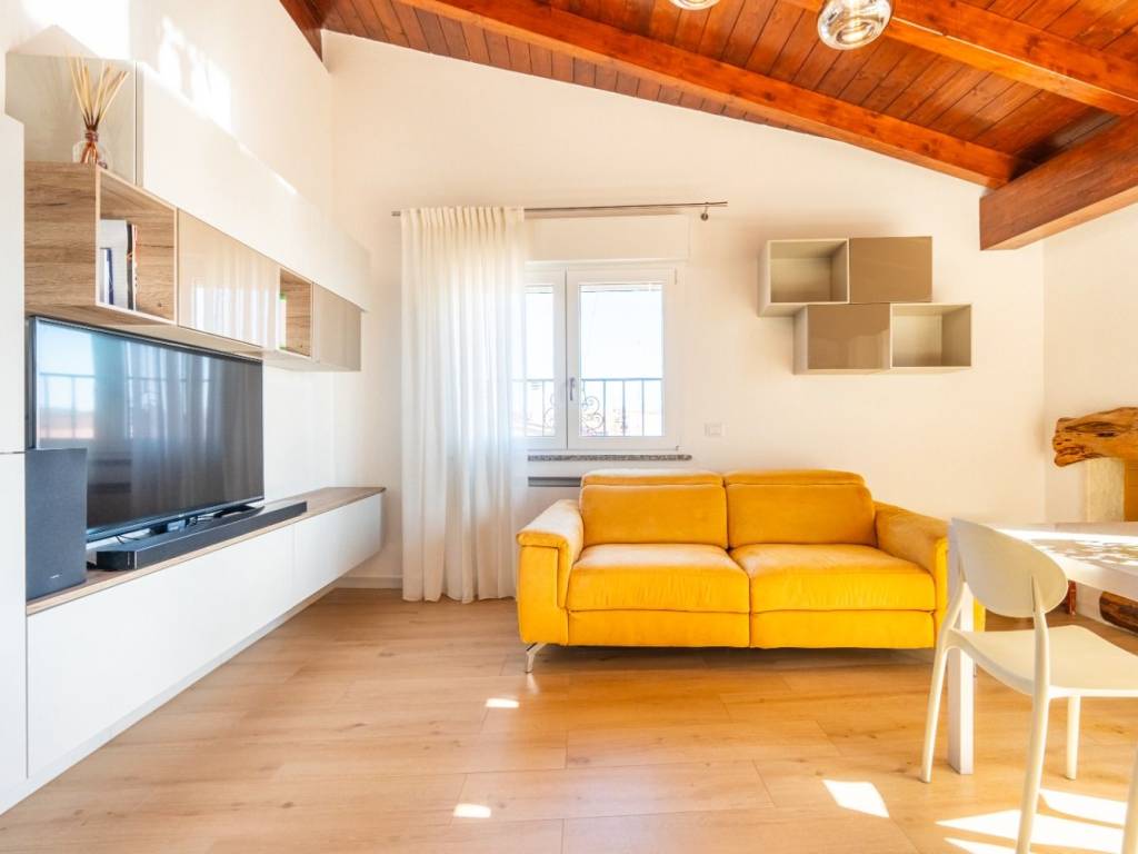 Appartamento a Assemini in Via Carloforte, 1B - Foto 3