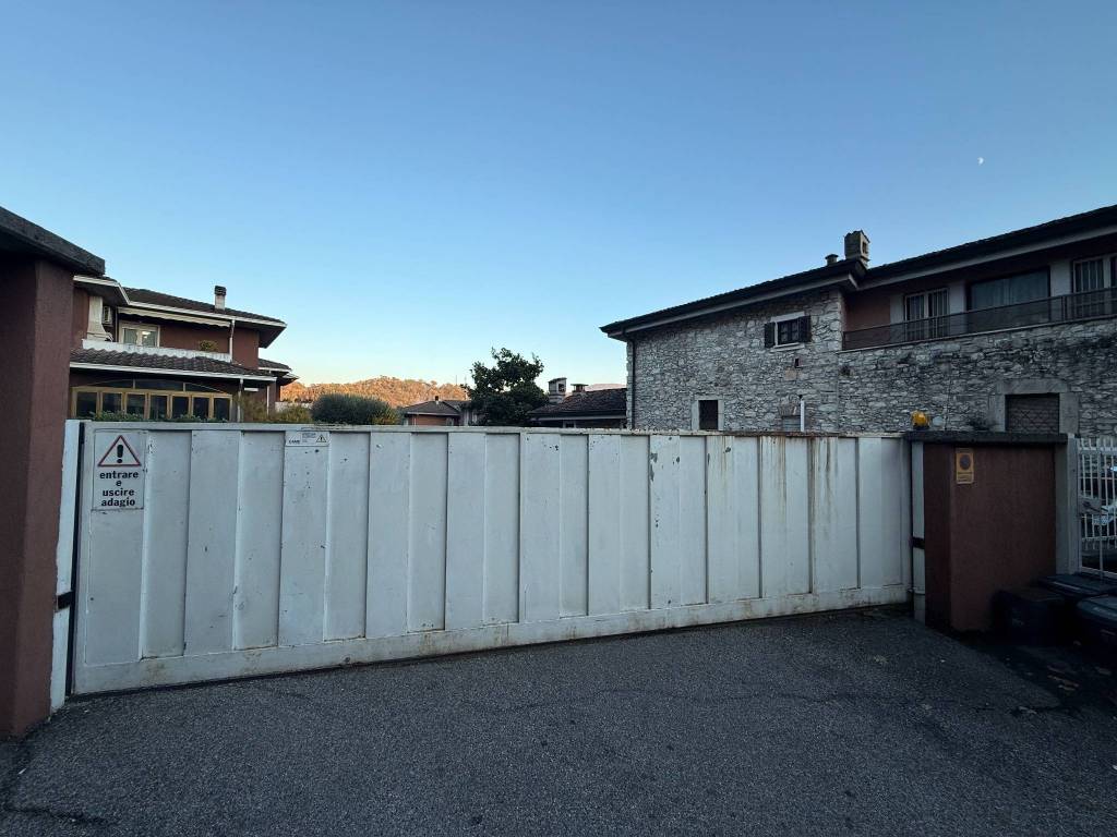 Appartamento a Botticino in Via Valverde - Foto 2