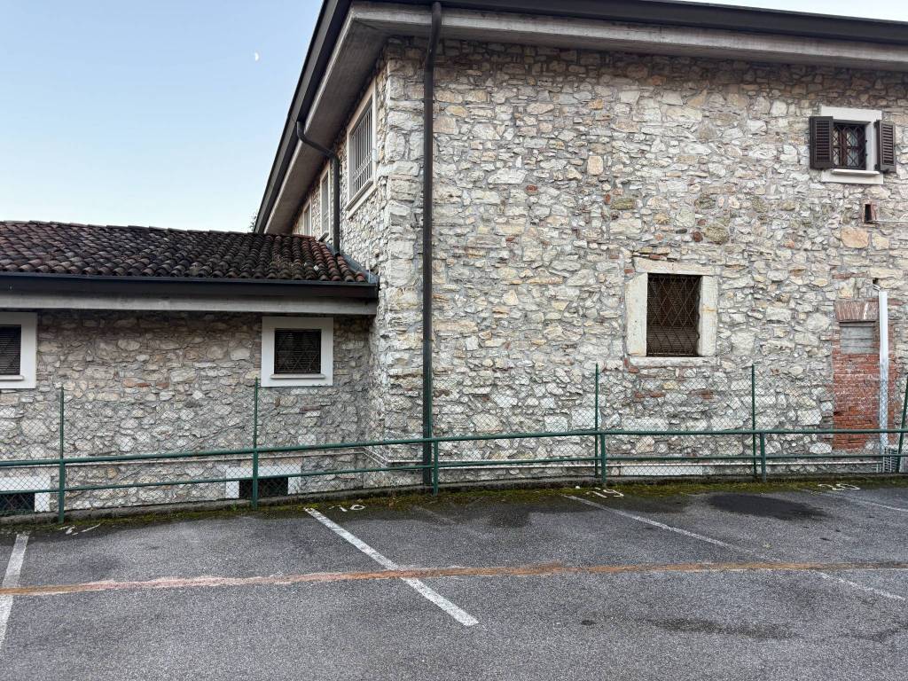Appartamento a Botticino in Via Valverde - Foto 3