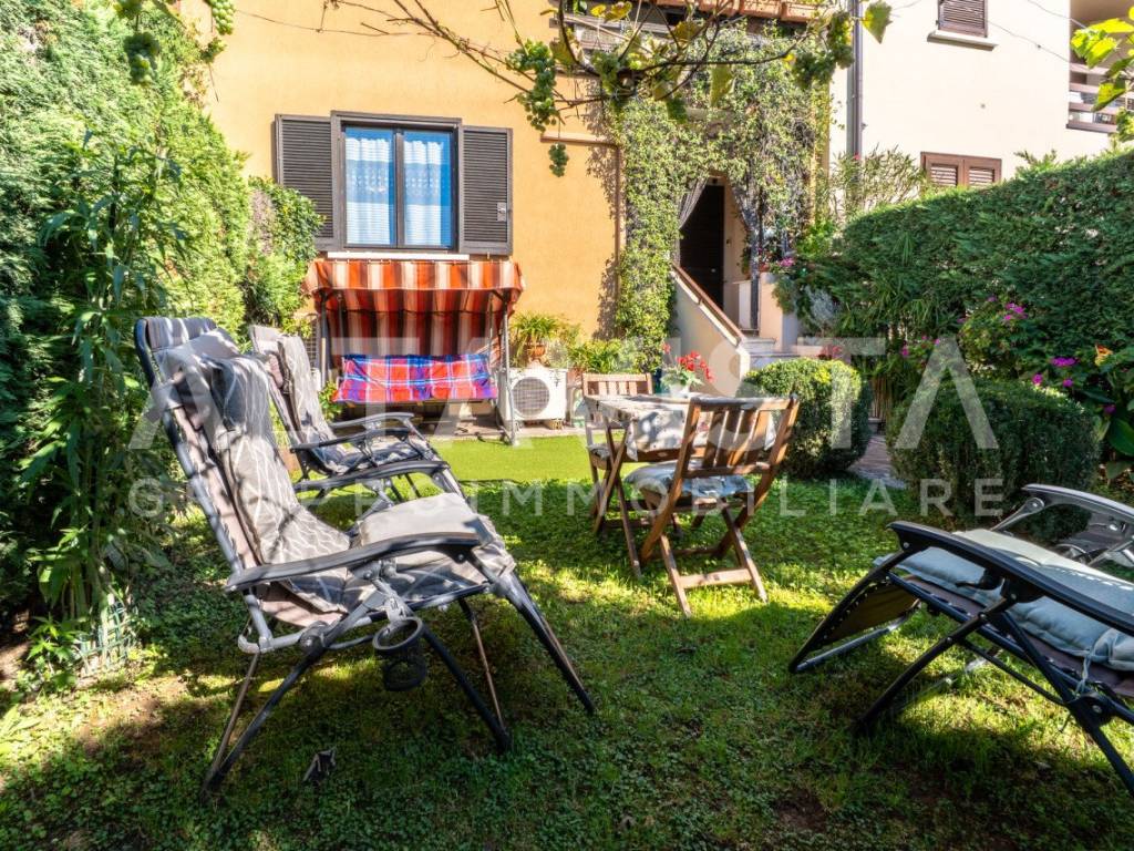 Villetta a schiera a Rezzato in Via Fratelli John e Robert Kennedy - Foto 5