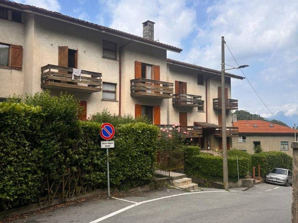 Appartamento a Carenno in Via Rigolo, 3 - Foto 2