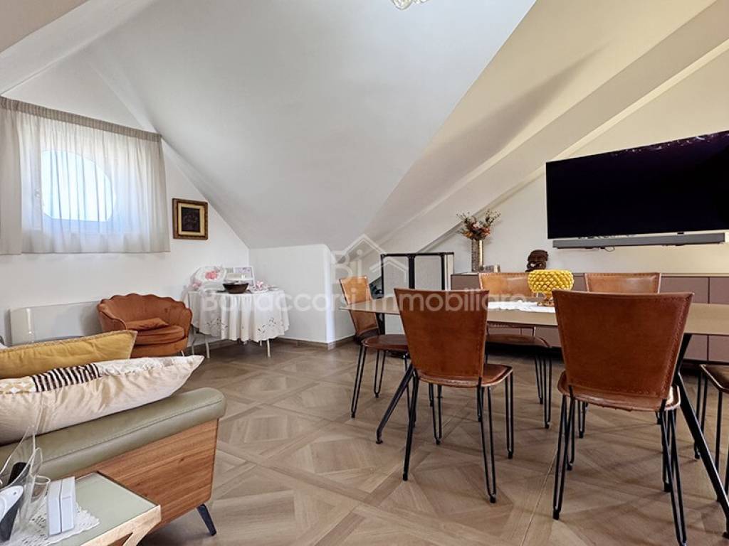 Attico / mansarda a Corigliano-rossano in Via Galeno - Foto 2