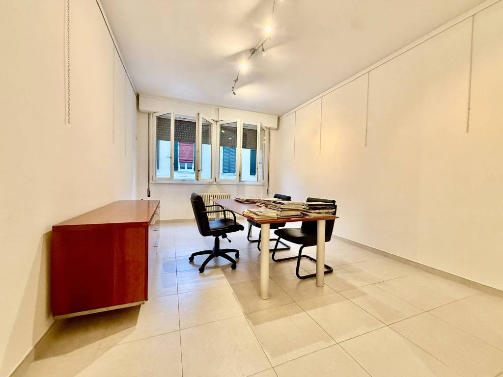 Appartamento a Ferrara in Via Borgo dei Leoni - Foto 3