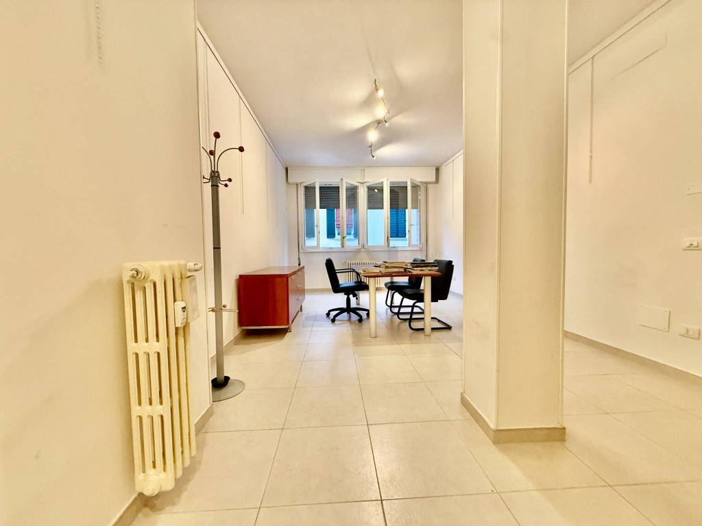 Appartamento a Ferrara in Via Borgo dei Leoni - Foto 5