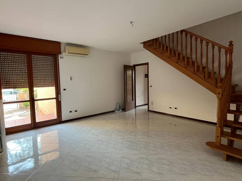 Villa a Ferrara in Via Giuseppe Cadolini - Foto 4