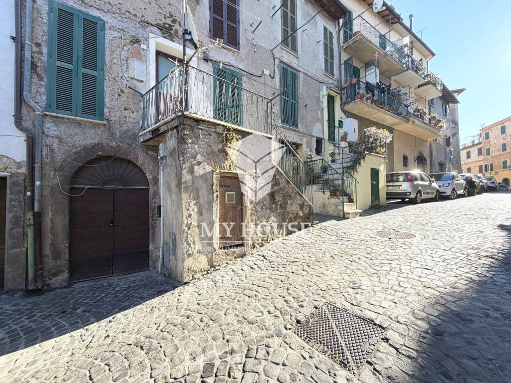 Appartamento a Monte compatri in Via Adolfo Croce, 12 - Foto 3