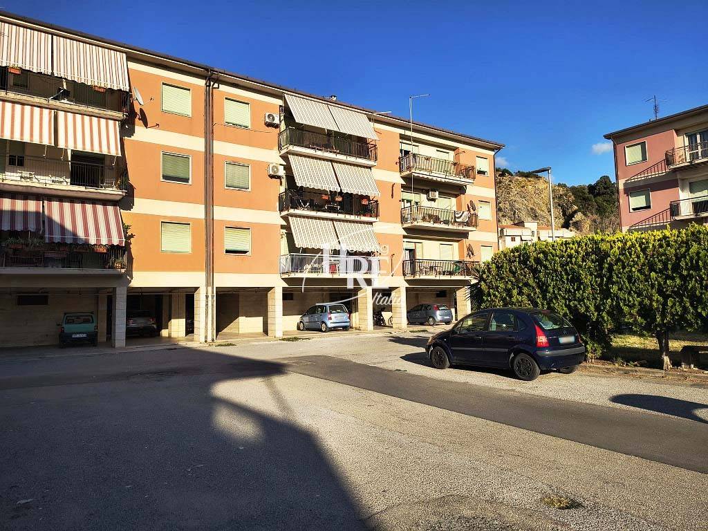 Appartamento a Cetraro in Via Donato Faini, 23 - Foto 2