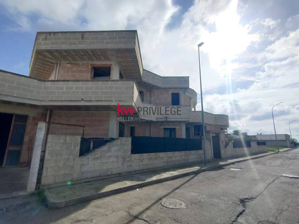 Villa a Salice salentino in Via dei Capocelli - Foto 2