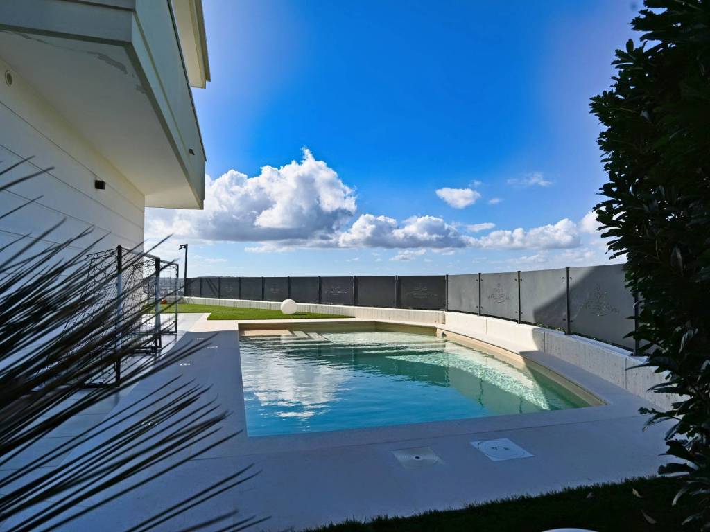 Villa a Putignano in Via Fratelli Bandiera, 41 - Foto 2