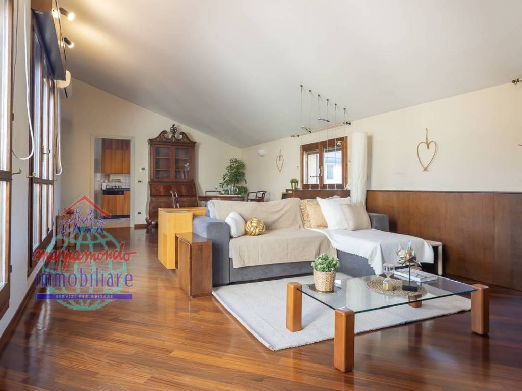 Appartamento a Cento in VICOLO SANT'AGOSTINO - Foto 4