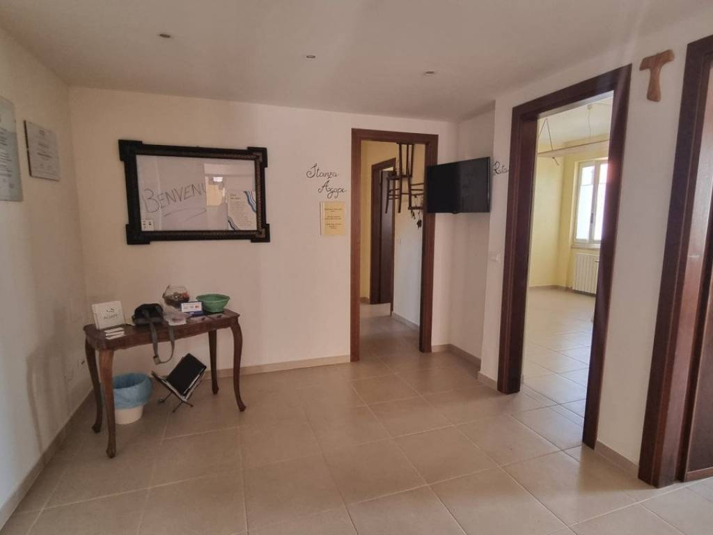 Palazzo / stabile a Novi di modena in via giuseppe di vittorio - Foto 4