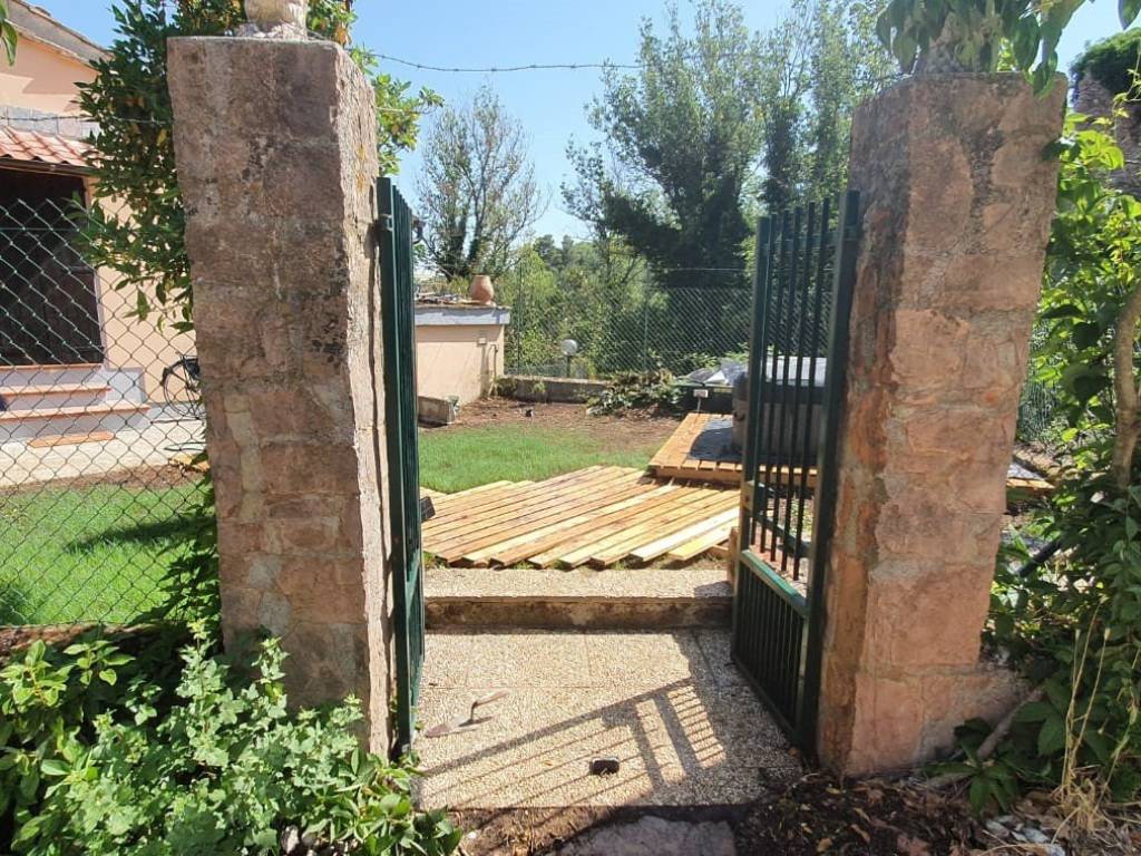 Casa indipendente a Spoleto in Frazione Cerqueto - Foto 3