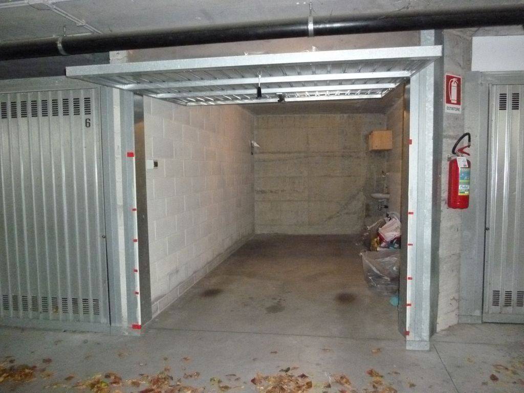 Box / garage a Trieste in Via degli Apiari, 37 - Foto 4