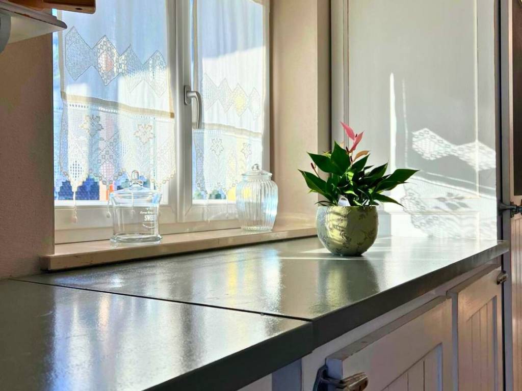 Appartamento a Levico terme in Via dei Molini - Foto 2