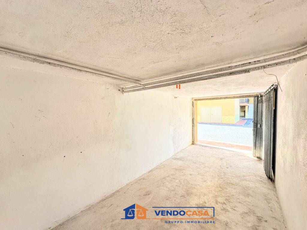 Box / garage a Loano in Via Isonzo - Foto 3